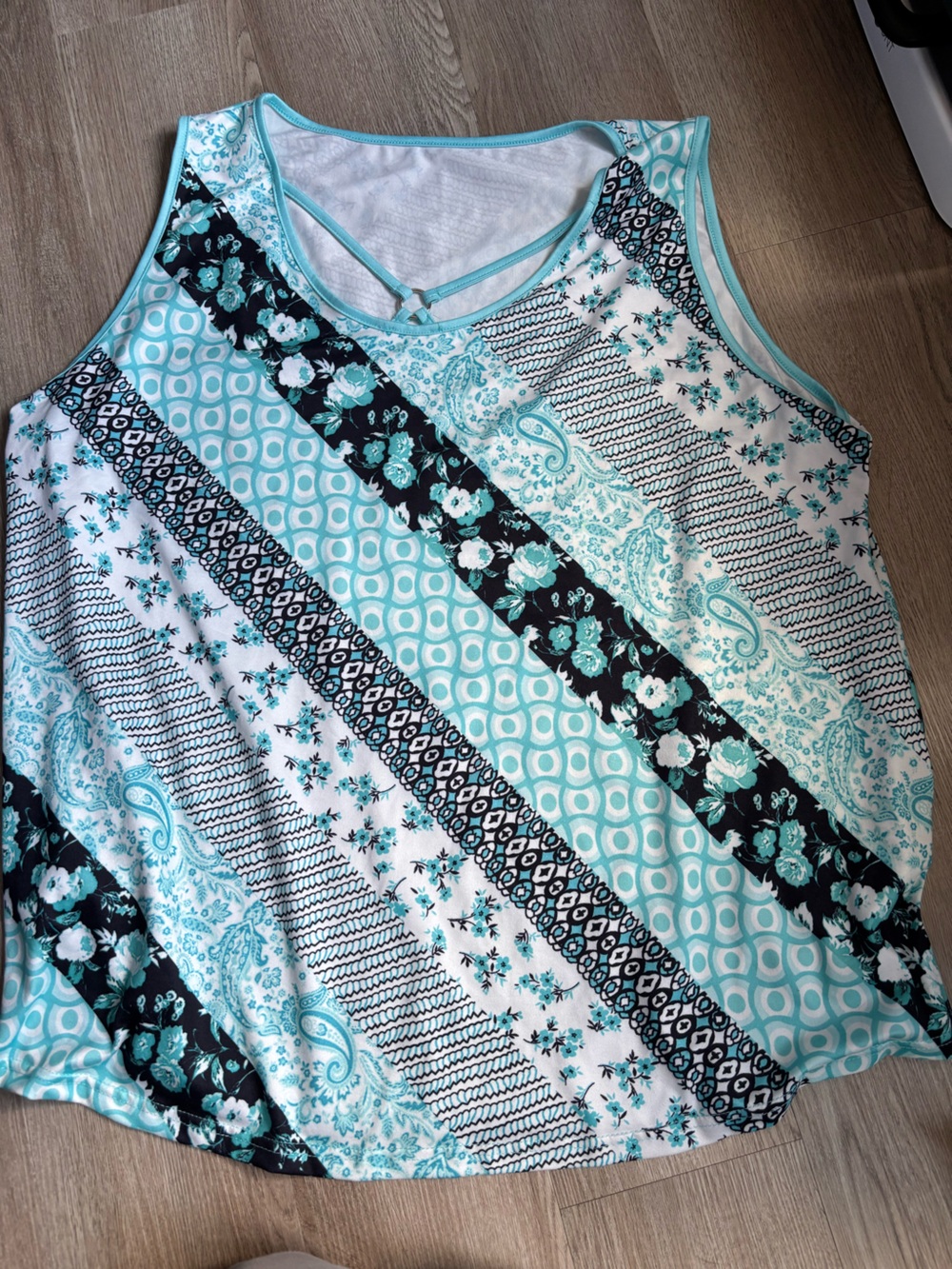 Women’s Aqua & White Floral Patchwork Tank Top